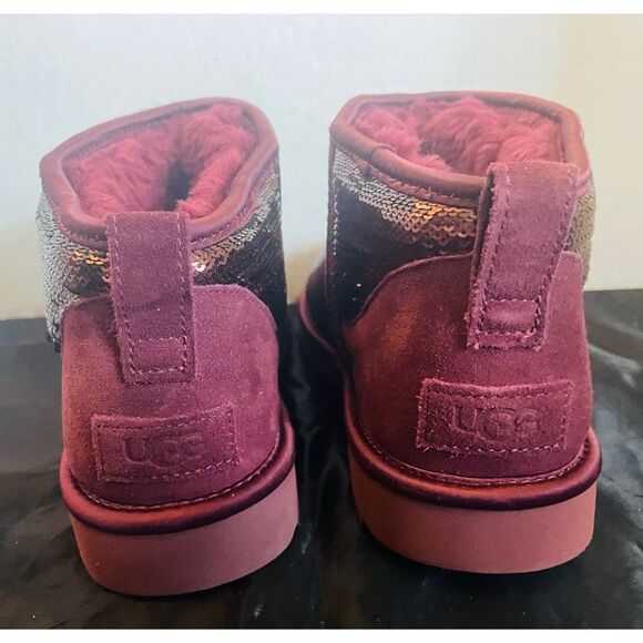 UGG Sequin Ankle Boots Burgundy With Plush Lining & Rubber Soles WMS SZ 10 NEW - Picture 6 of 14